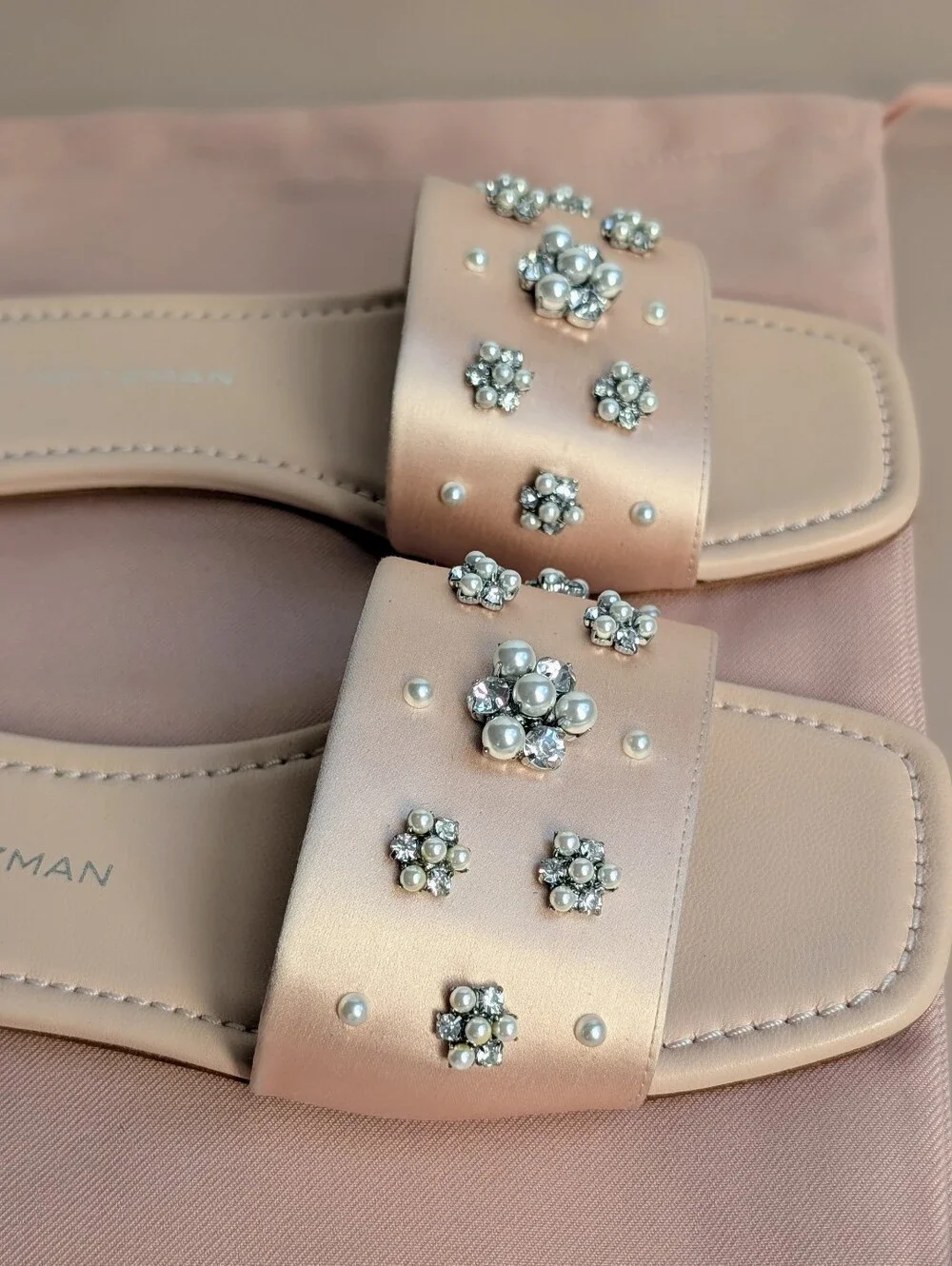 NWT Stuart Weitzman Poppy Embellished Slide Sandals Blush Pearl Crystal Size 8